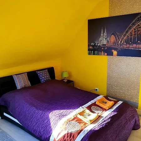 Oda ve Kahvaltı Stayincologne Köln