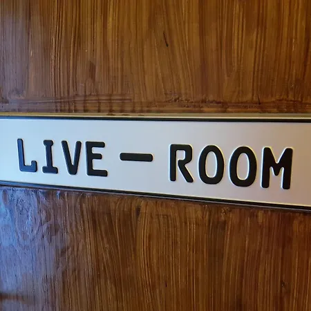 Stayincologne Oda ve Kahvaltı 2*