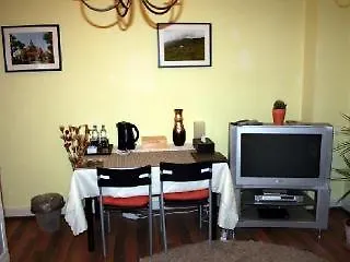 Bed & Breakfast Stayincologne 2*