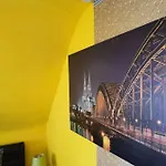 Stayincologne Bed & Breakfast 2*
