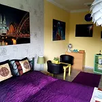 Stayincologne Bed & Breakfast